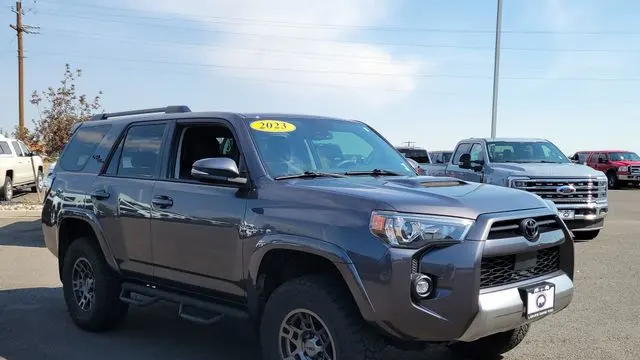 2023 Toyota 4Runner TRD Off-Road