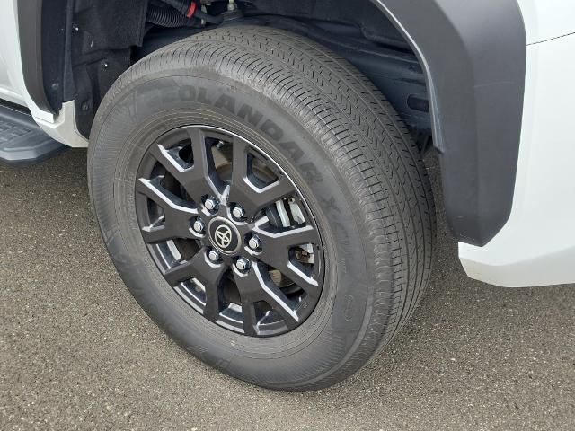 2025 Toyota 4Runner SR5 — photo 1 of 3