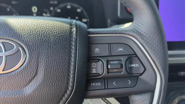 2026 Toyota 4Runner Limited HV