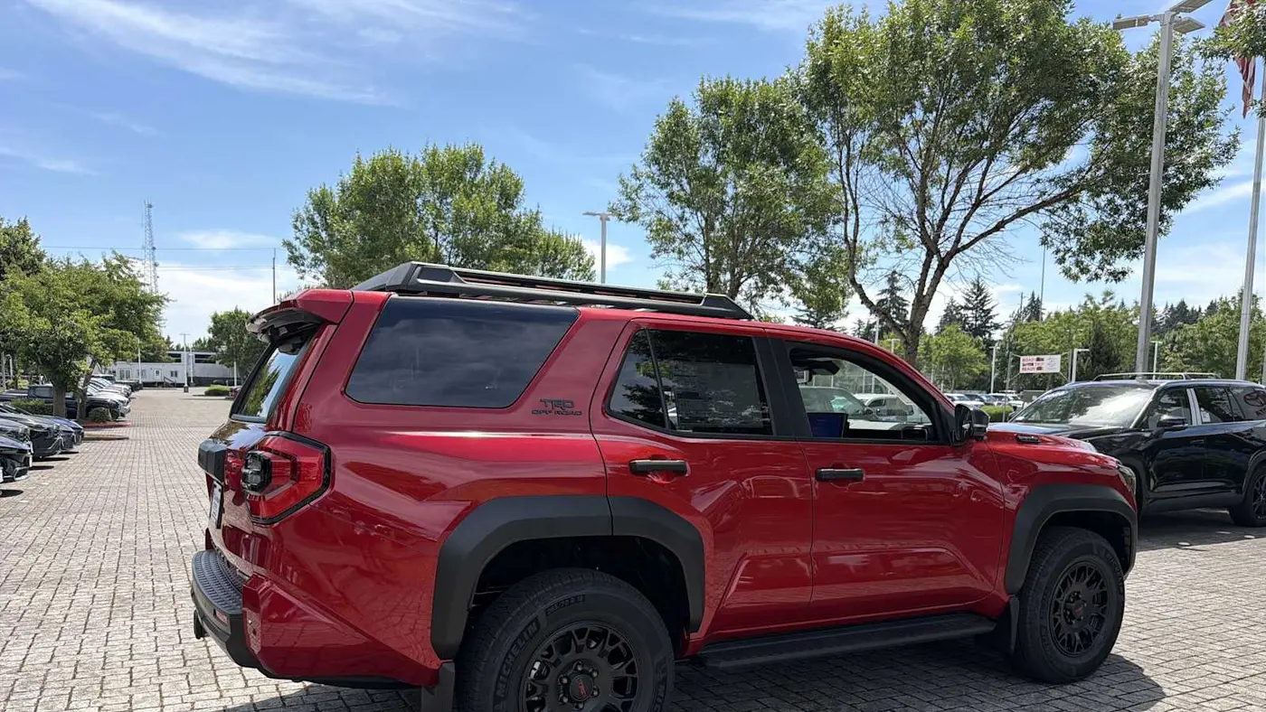 2026 Toyota 4Runner Limited HV