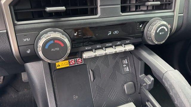 2025 Toyota 4Runner TRD Off-Road HV
