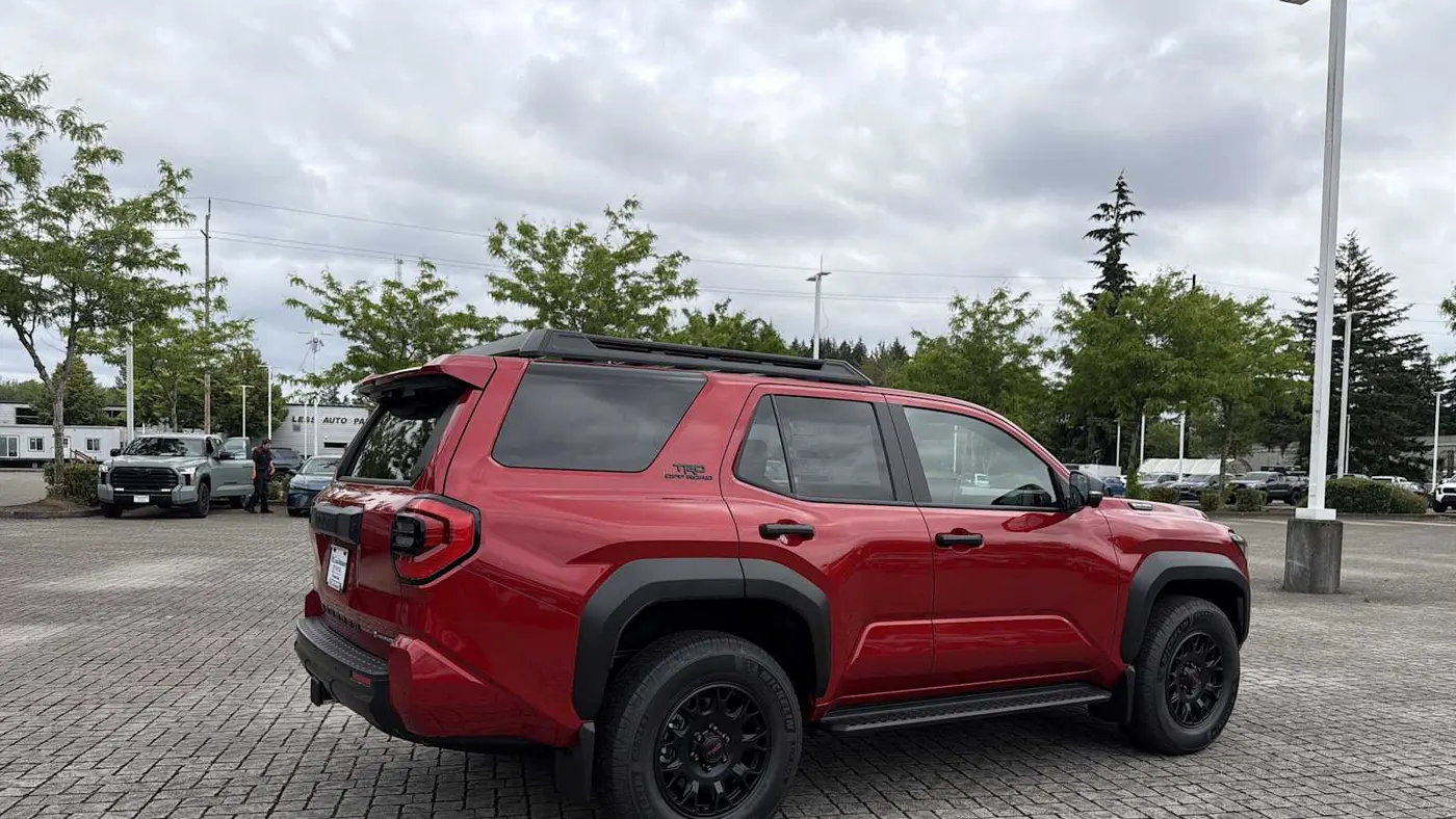 2026 Toyota 4Runner Limited HV