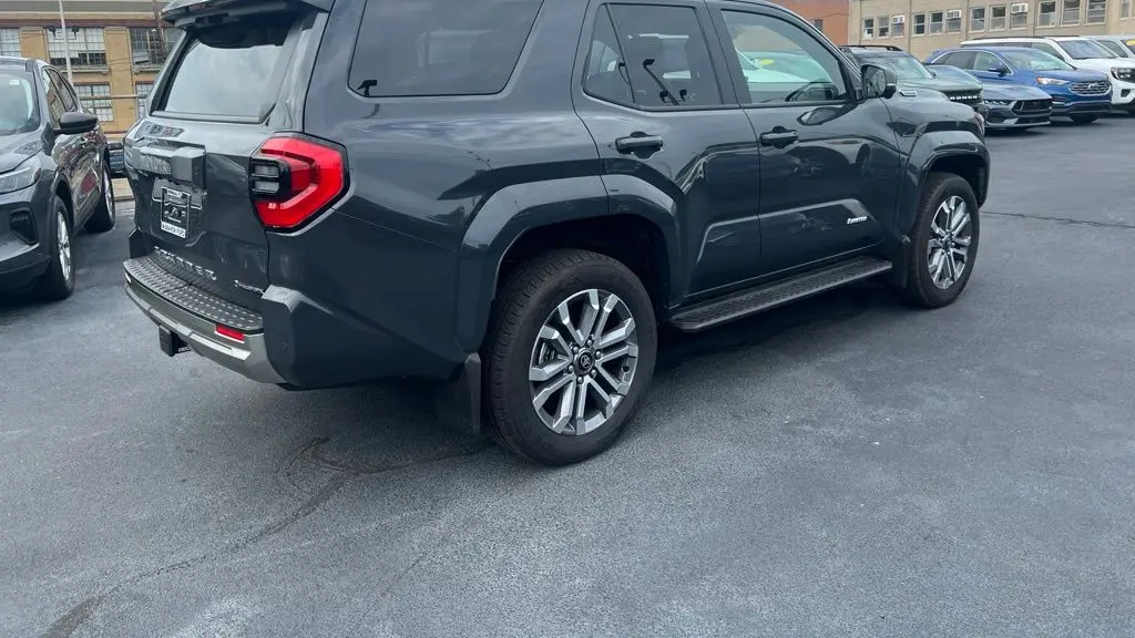 2026 Toyota 4Runner Platinum HV