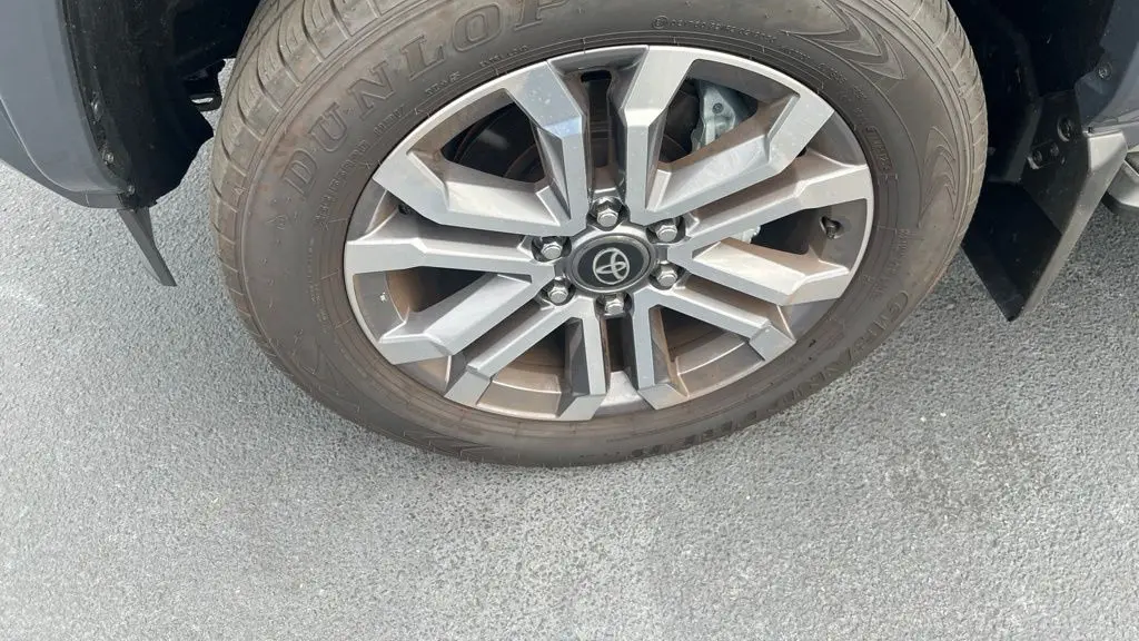 2026 Toyota 4Runner Platinum HV