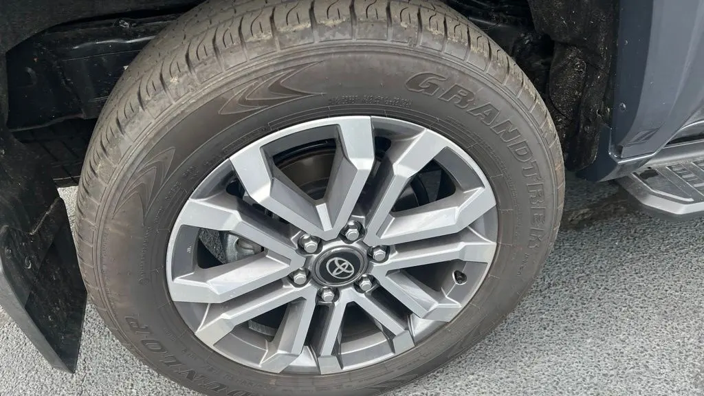 2026 Toyota 4Runner Platinum HV