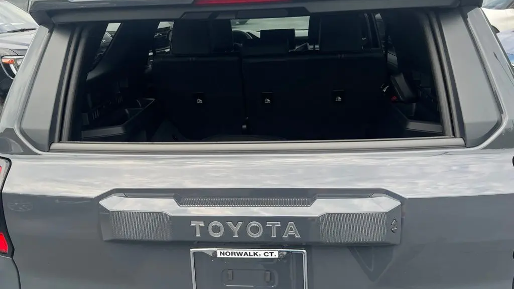 2026 Toyota 4Runner Platinum HV