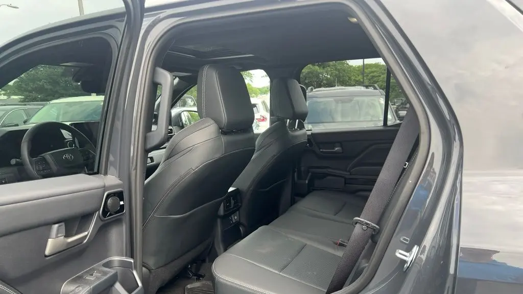 2026 Toyota 4Runner Platinum HV