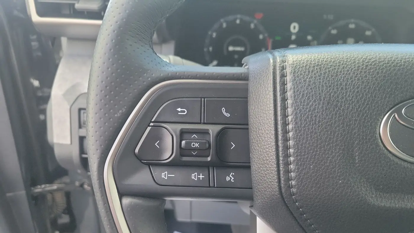 2025 Toyota 4Runner TRD Off-Road HV
