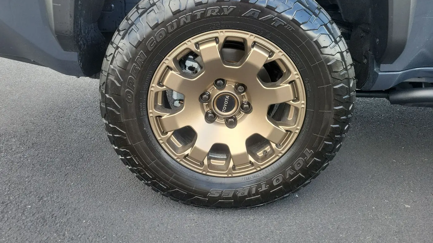 2025 Toyota 4Runner TRD Off-Road HV