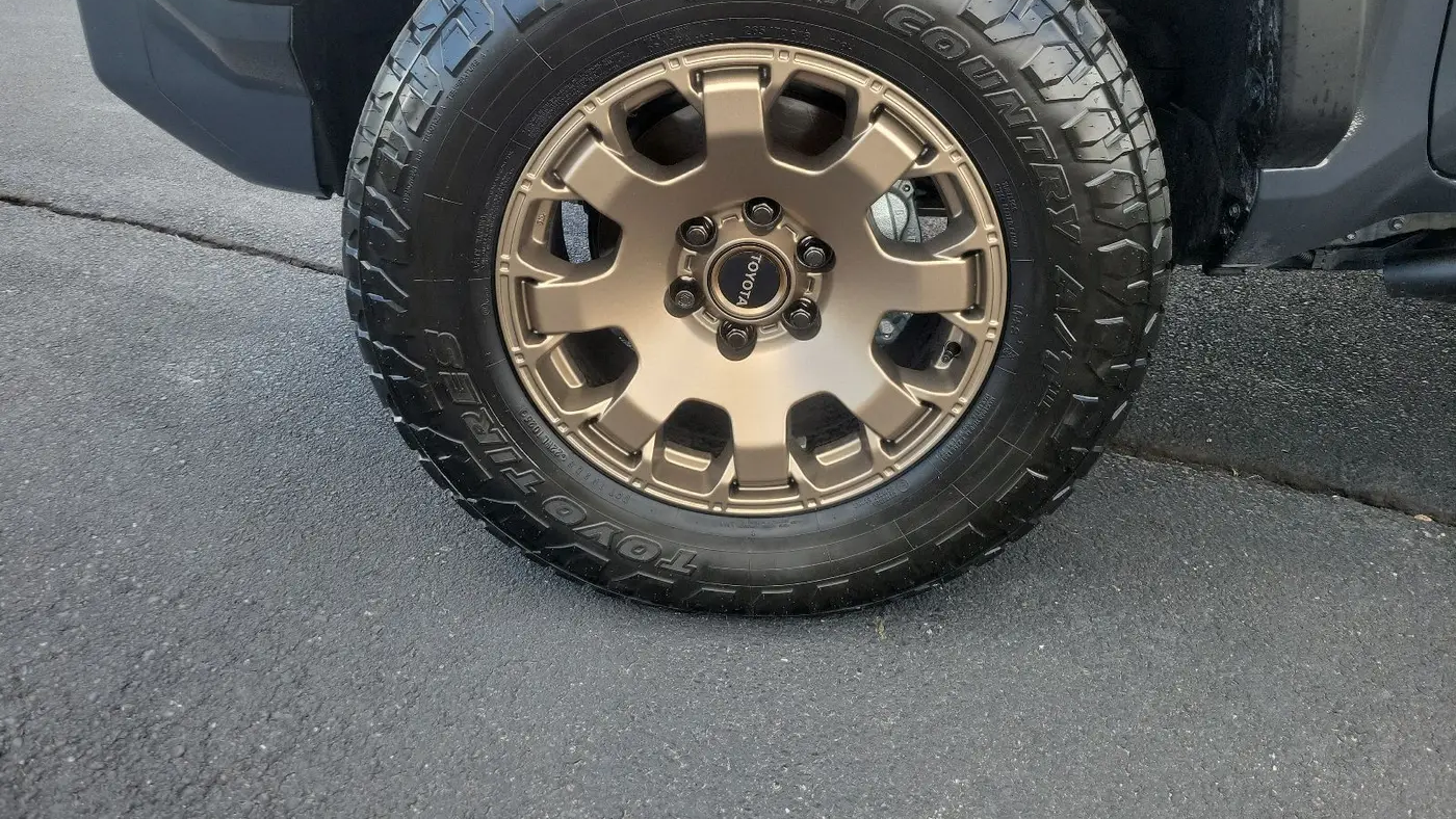 2025 Toyota 4Runner TRD Off-Road HV