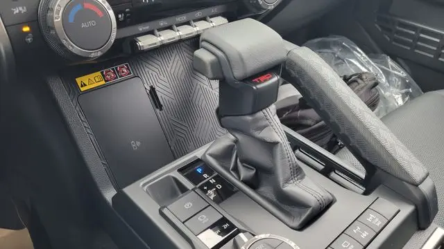 2026 Toyota 4Runner Platinum HV
