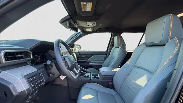 2025 Toyota 4Runner TRD Off-Road HV