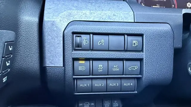2025 Toyota 4Runner TRD Off-Road HV