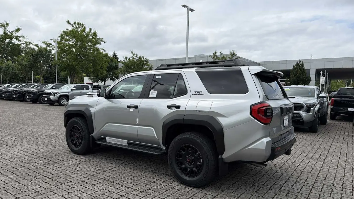 2026 Toyota 4Runner Limited HV