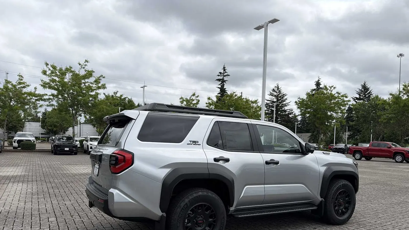 2026 Toyota 4Runner Limited HV