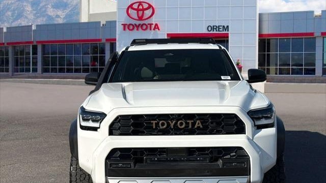 2025 Toyota 4Runner TRD Off-Road HV