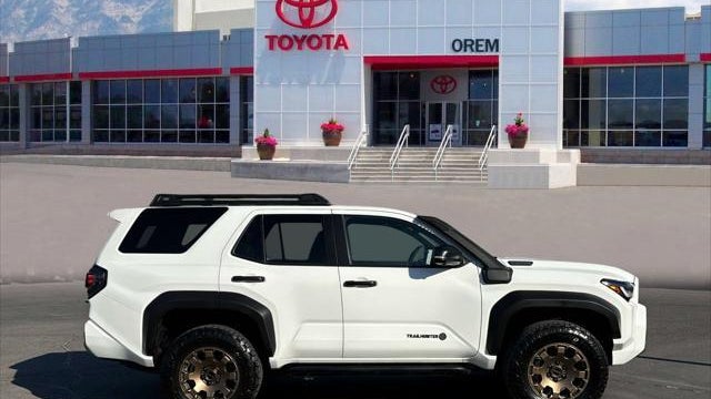 2025 Toyota 4Runner TRD Off-Road HV