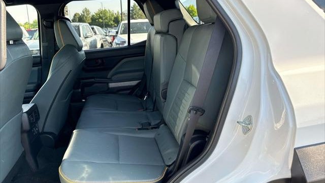 2025 Toyota 4Runner TRD Off-Road HV