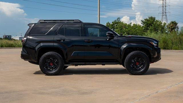 2025 Toyota 4Runner TRD Off-Road HV