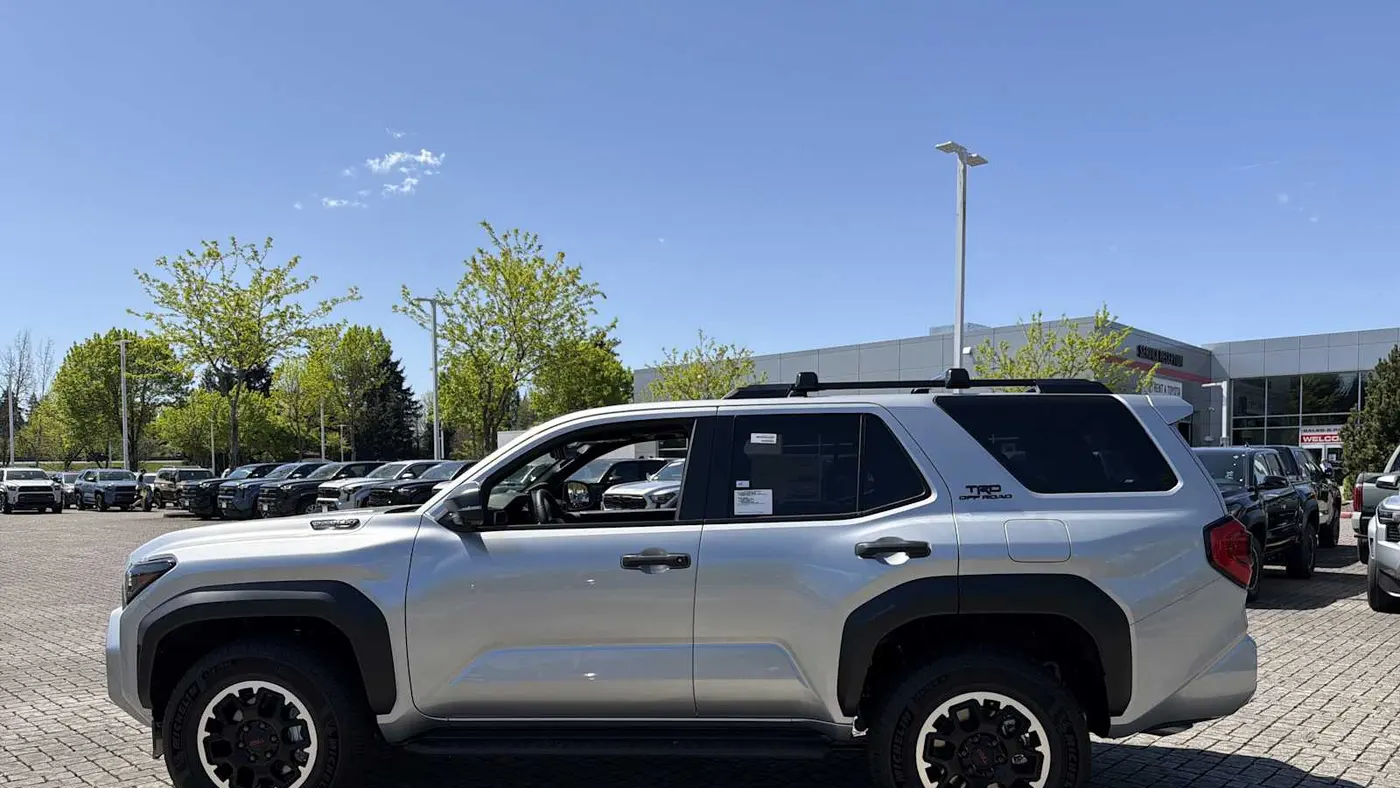 2026 Toyota 4Runner Limited HV