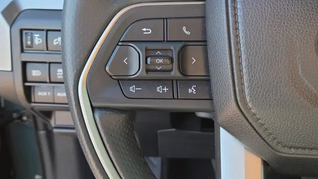 2025 Toyota 4Runner TRD Off-Road HV