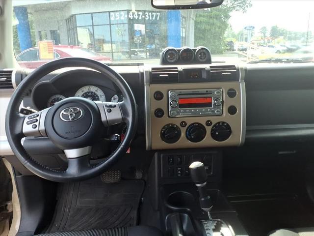 2014 Toyota FJ Cruiser - $26,500