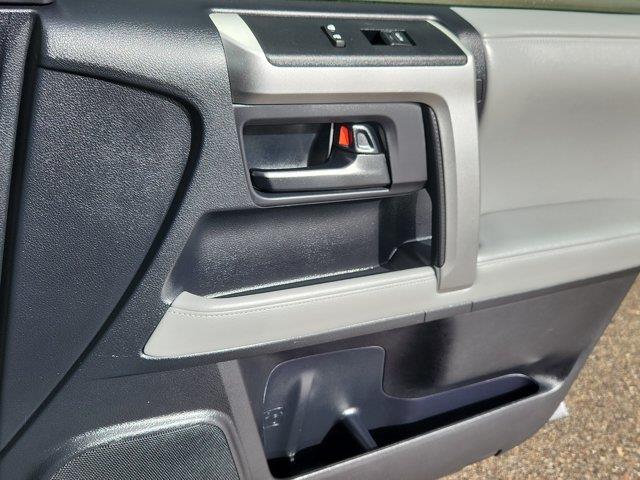 2012 Toyota 4Runner - $14,501
