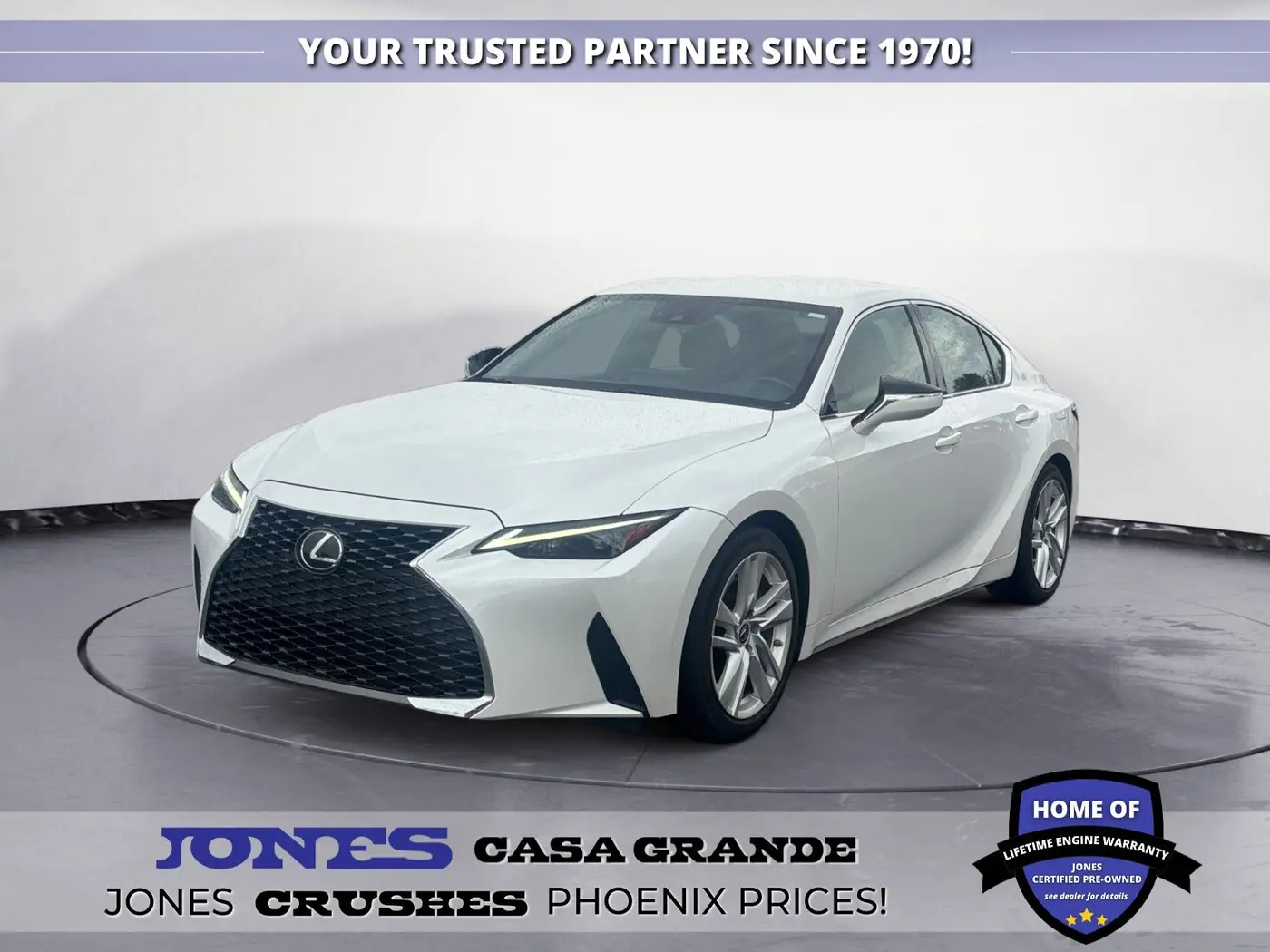2021 Lexus IS