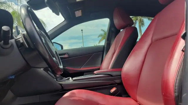 2022 Lexus IS 300 Base
