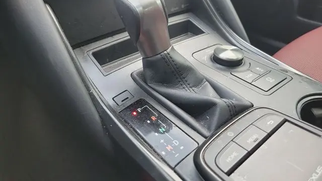 2022 Lexus IS 300 Base