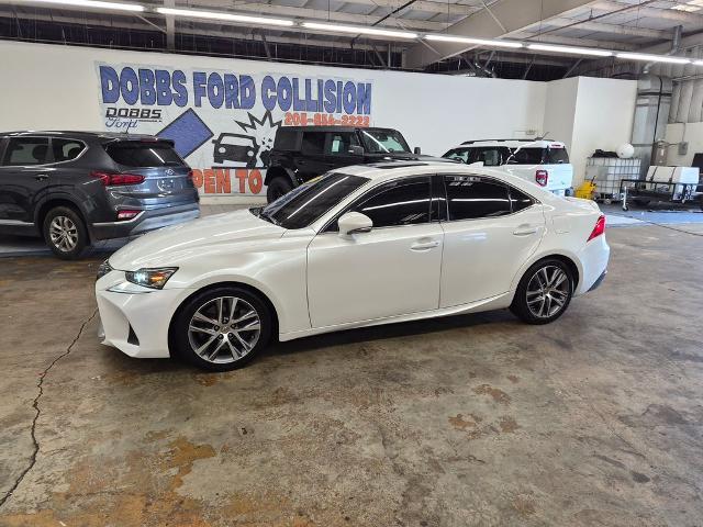 2020 Lexus IS 300 Base — photo 1 of 12