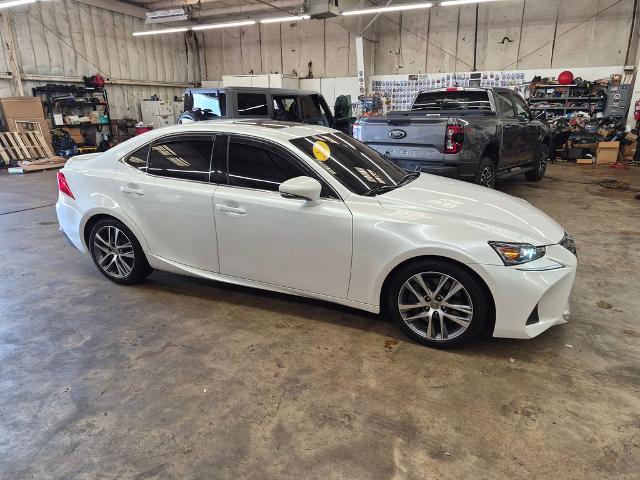 2020 Lexus IS