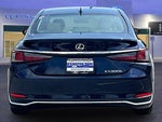 2019 ES 300h Thumbnail 6