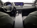 2019 ES 300h Thumbnail 9