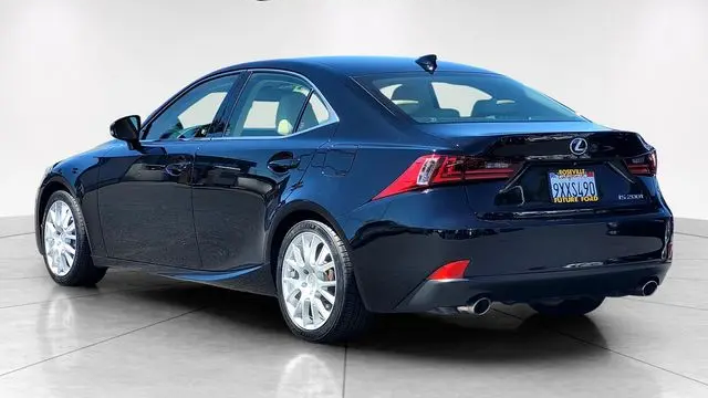 2016 Lexus IS 200t Base