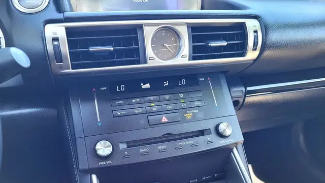 2016 Lexus IS 200t Base