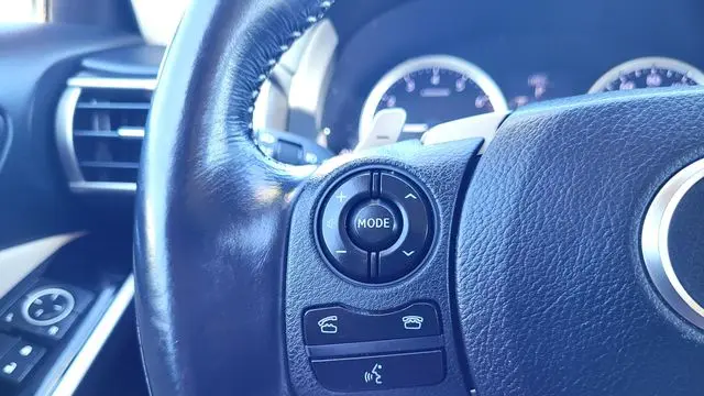 2016 Lexus IS 200t Base