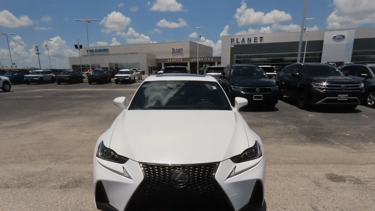 2019 Lexus IS 300 Base