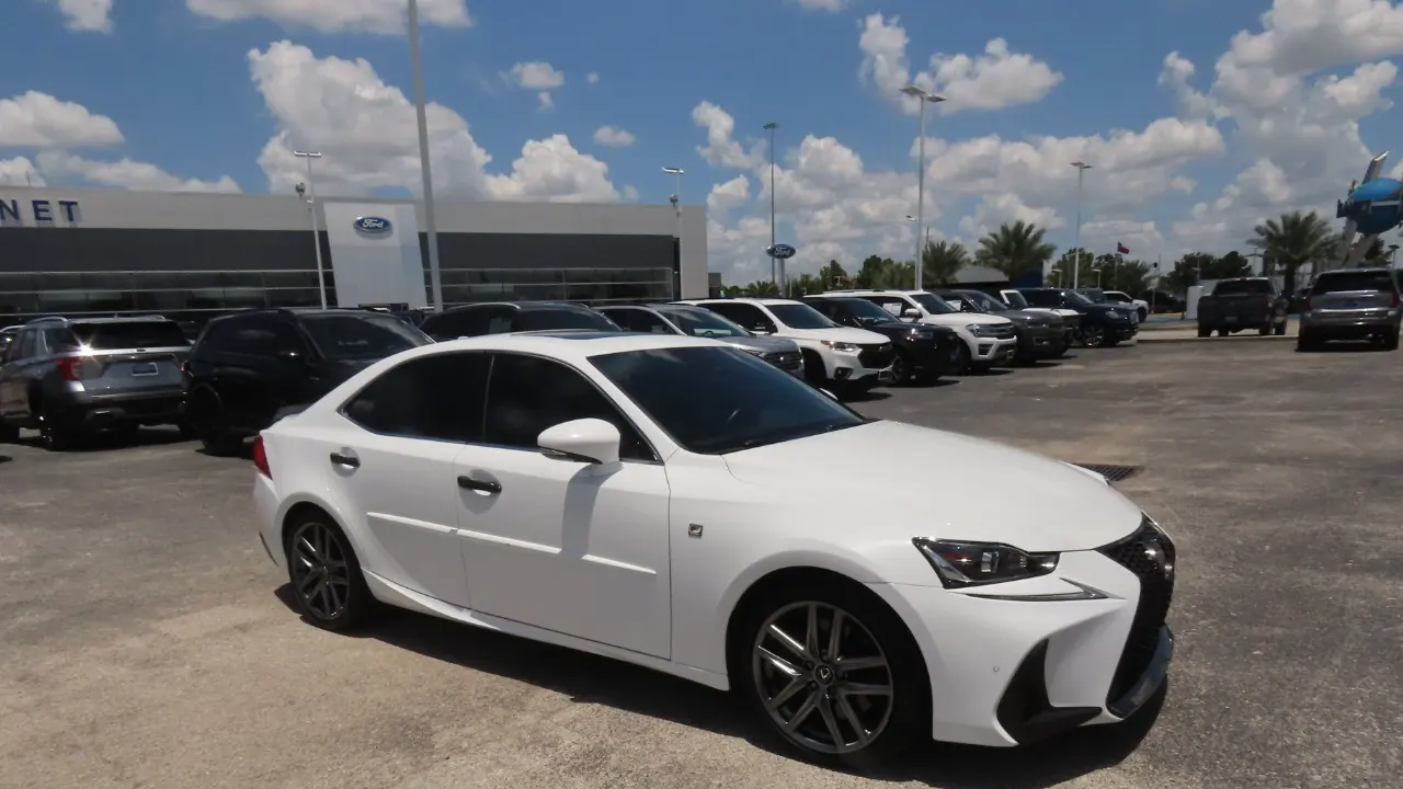 2019 Lexus IS 300 Base