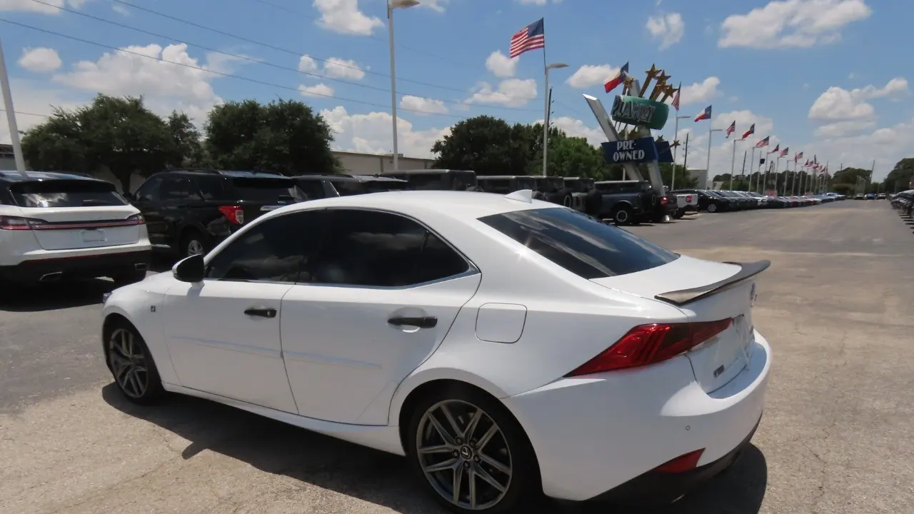 2019 Lexus IS 300 Base