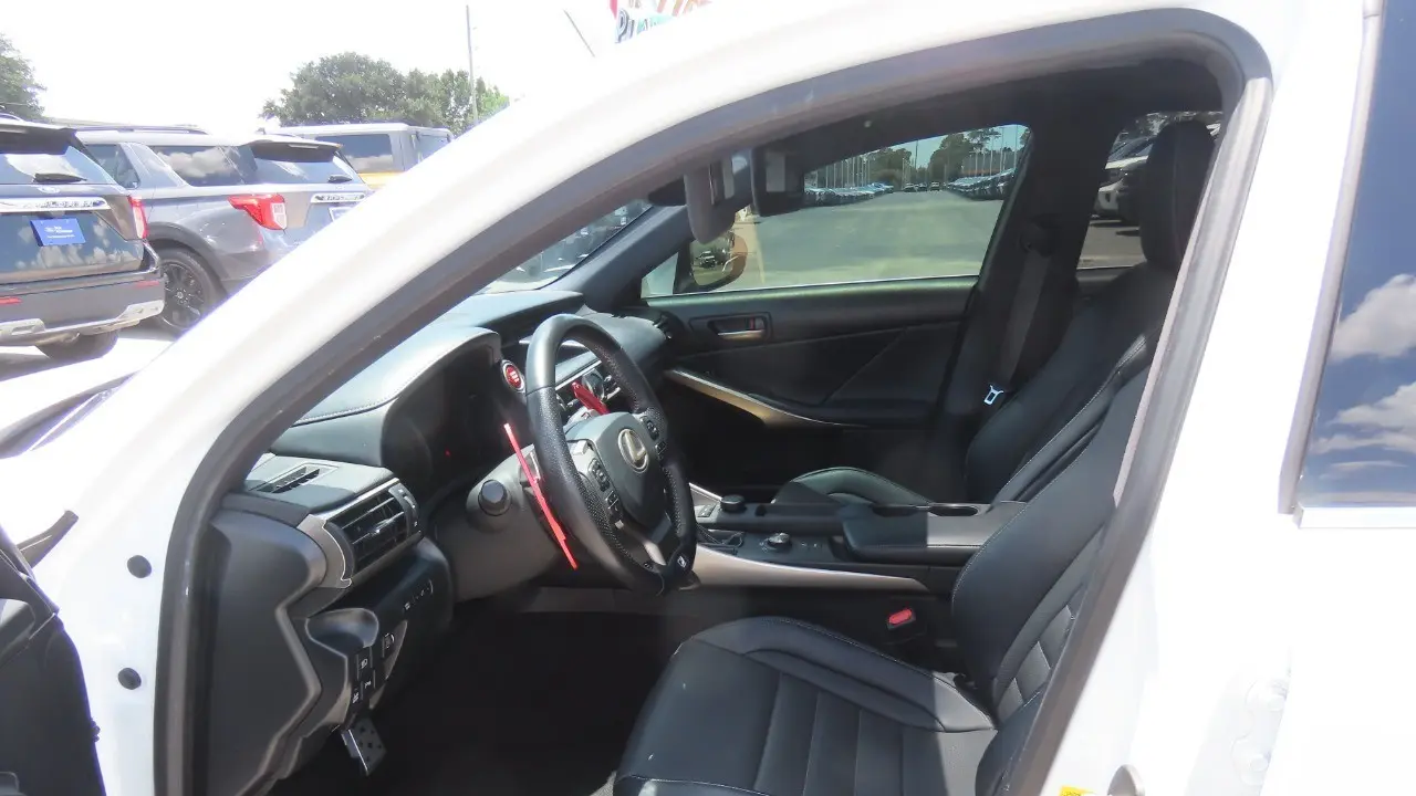 2019 Lexus IS 300 Base