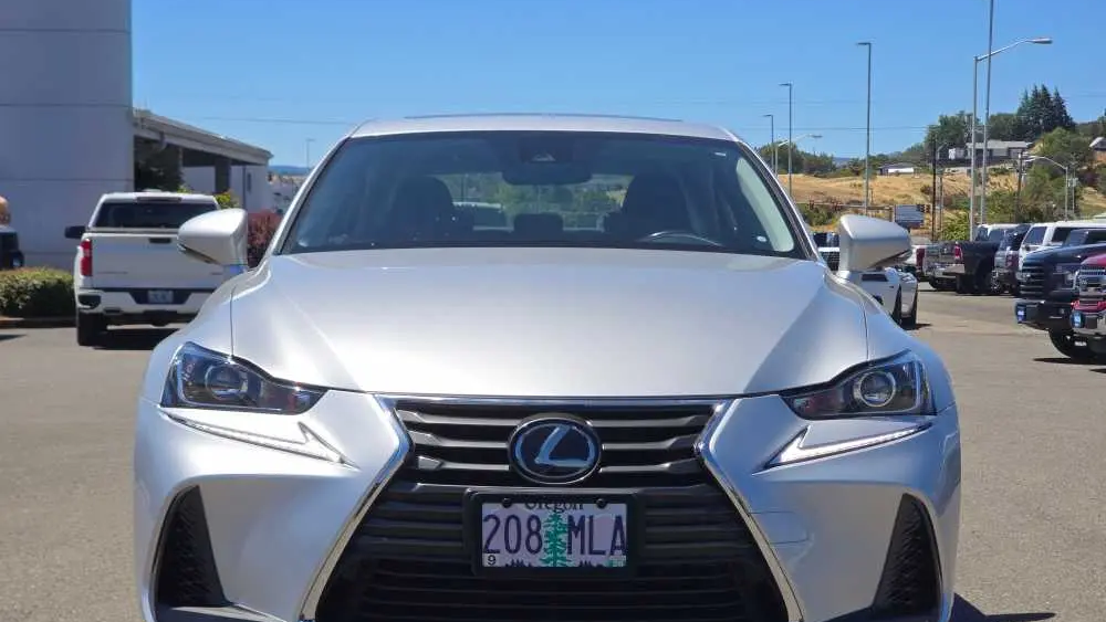 2017 Lexus IS 200t Base