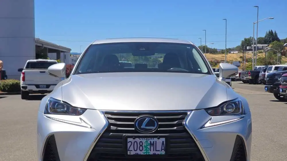 2017 Lexus IS 200t Base