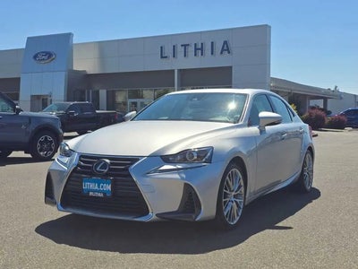 2017 Lexus IS 200T 4DR Sedan