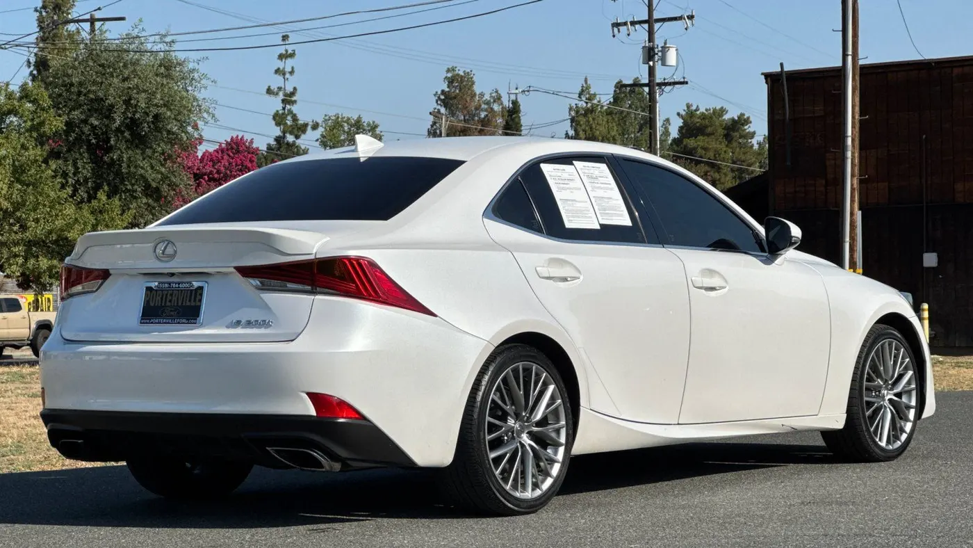 2017 Lexus IS 200t Base