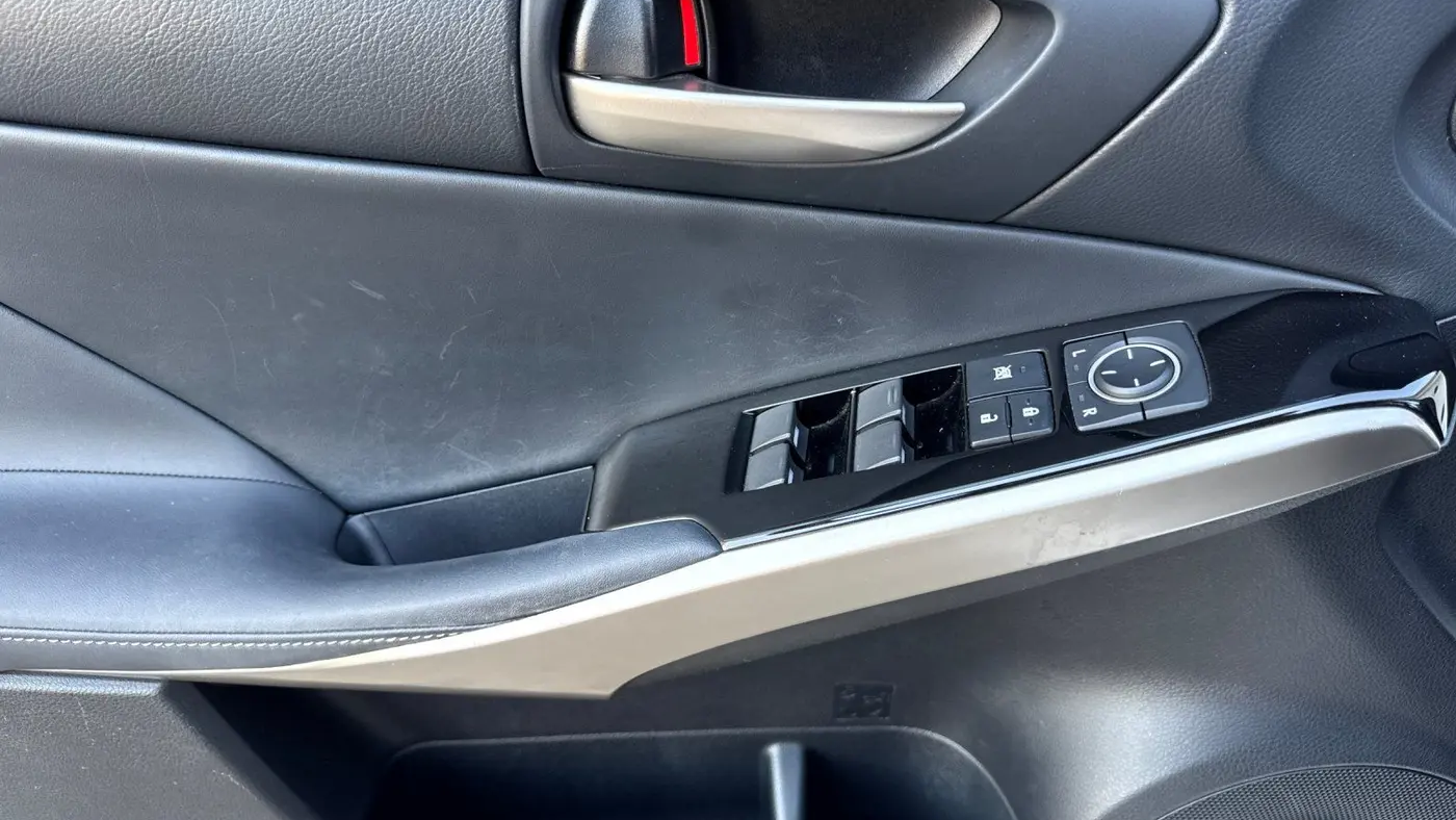 2017 Lexus IS 200t Base
