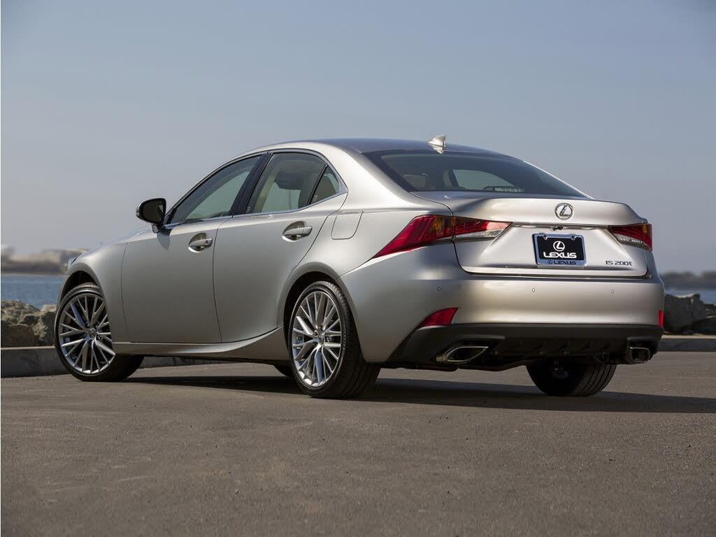 2018 Lexus IS