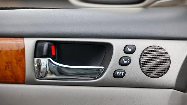 2005 Lexus ES 330 Base