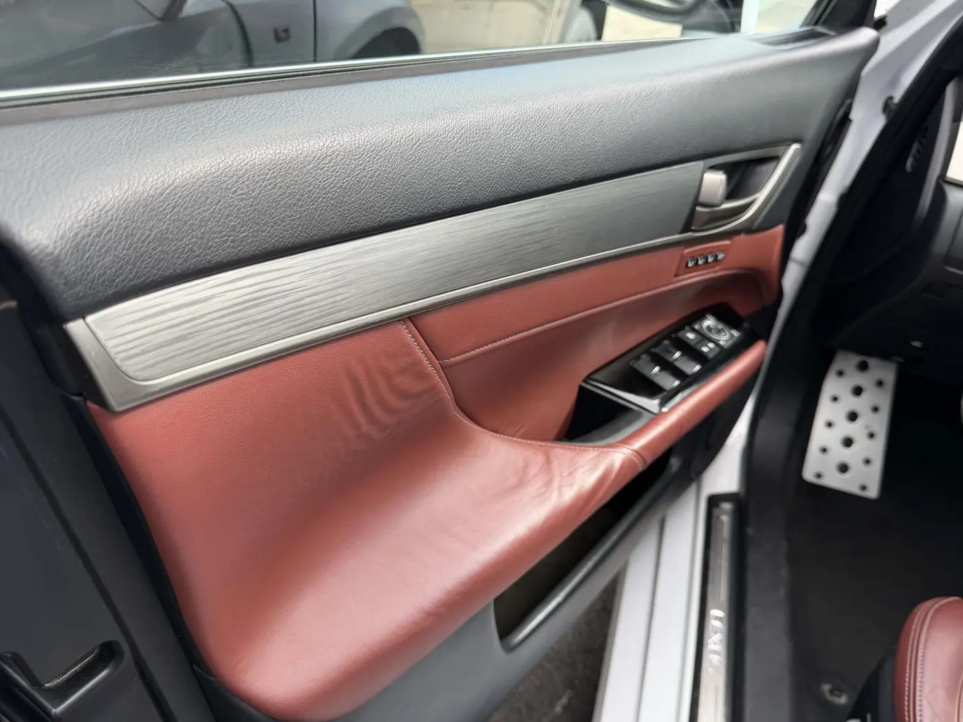 2014 Lexus GS - $18,348