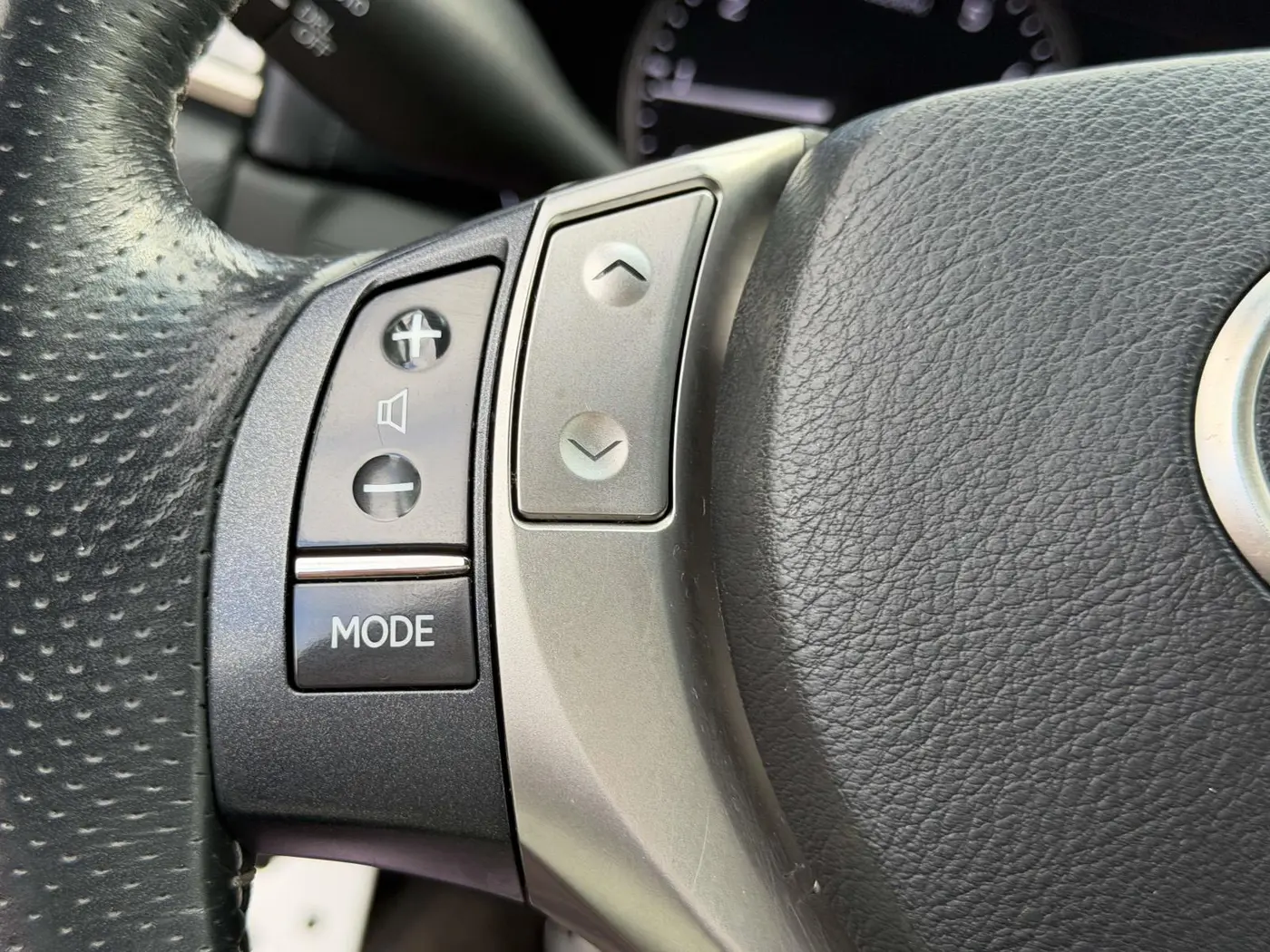 2014 Lexus GS - $18,348